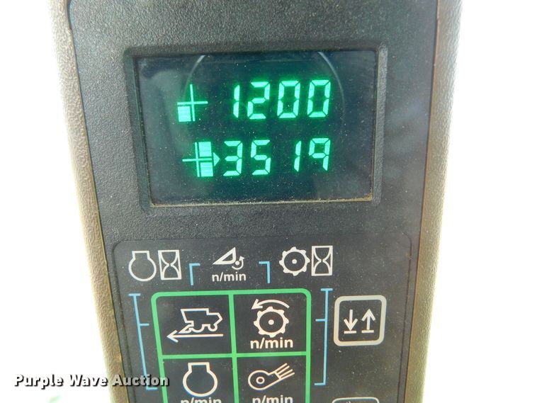 image for item DM2542 1999 John Deere 9610  combine