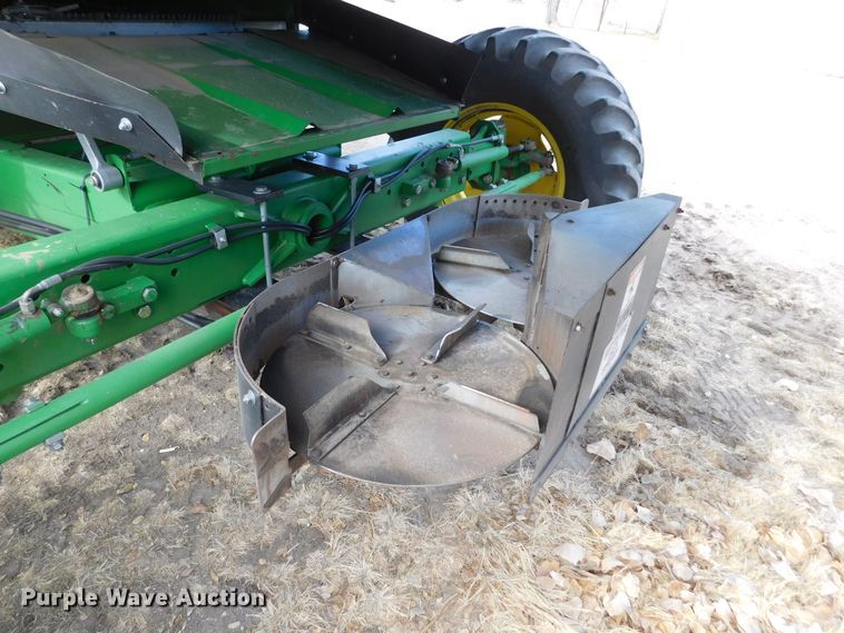 image for item DM2542 1999 John Deere 9610  combine