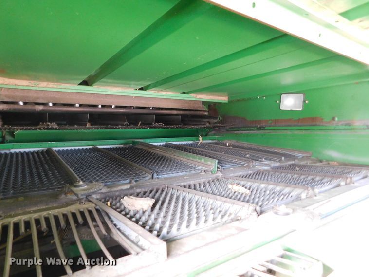 image for item DM2542 1999 John Deere 9610  combine