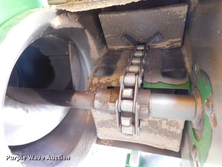 image for item DM2542 1999 John Deere 9610  combine