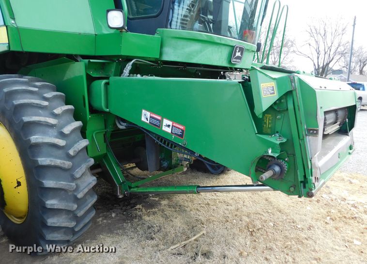image for item DM2542 1999 John Deere 9610  combine