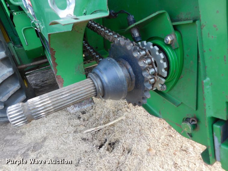 image for item DM2542 1999 John Deere 9610  combine