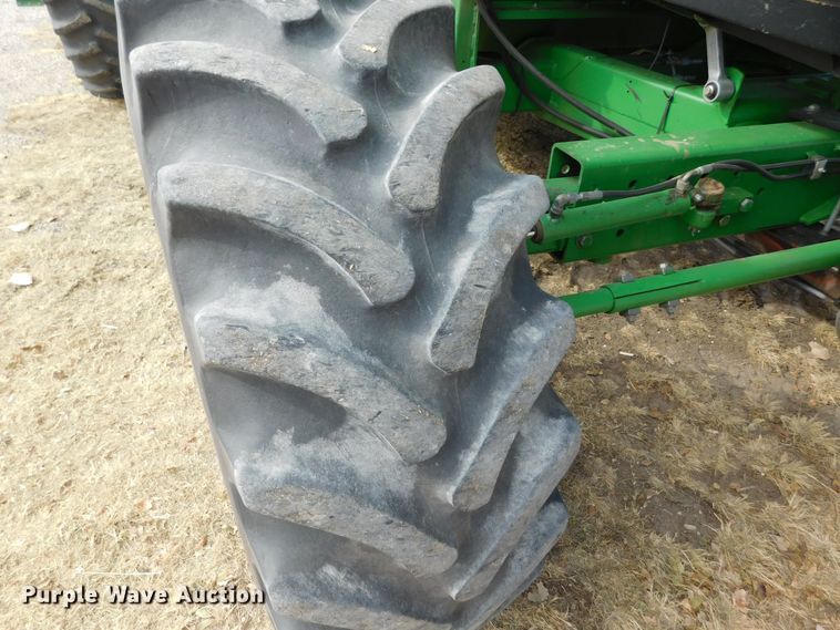 image for item DM2542 1999 John Deere 9610  combine