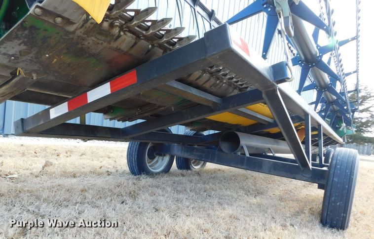 image for item DM2543 2000 John Deere 930F  flex head