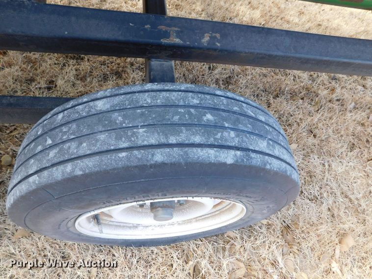 image for item DM2543 2000 John Deere 930F  flex head