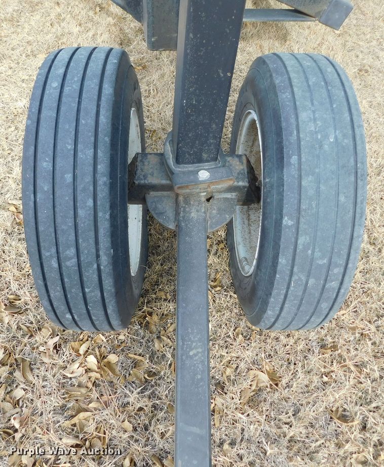 image for item DM2543 2000 John Deere 930F  flex head