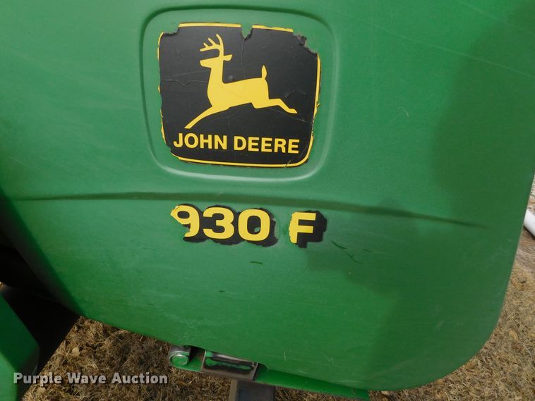 image for item DM2543 2000 John Deere 930F  flex head