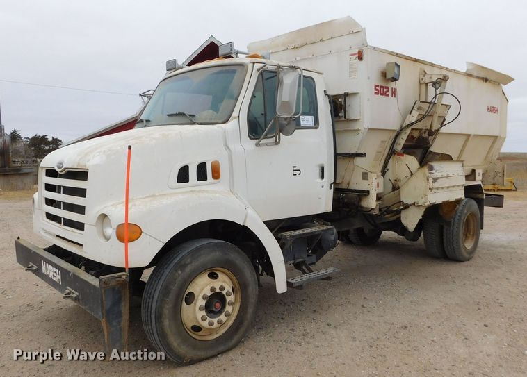 image for item DM2546 1999 Sterling L-Line  feed mixer truck