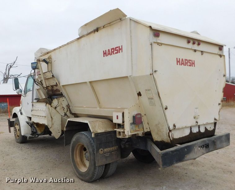 image for item DM2546 1999 Sterling L-Line  feed mixer truck