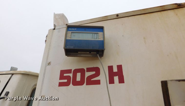 image for item DM2546 1999 Sterling L-Line  feed mixer truck