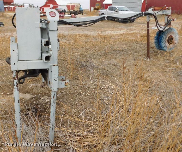 image for item DM2548 Mohrlang CS LH  bunk sweeper