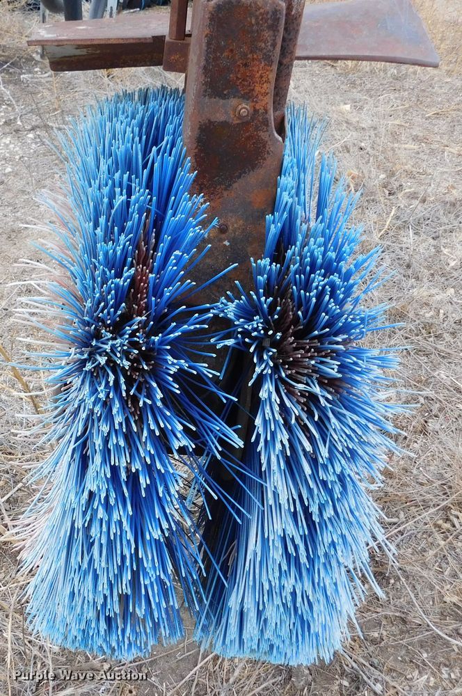 image for item DM2548 Mohrlang CS LH  bunk sweeper