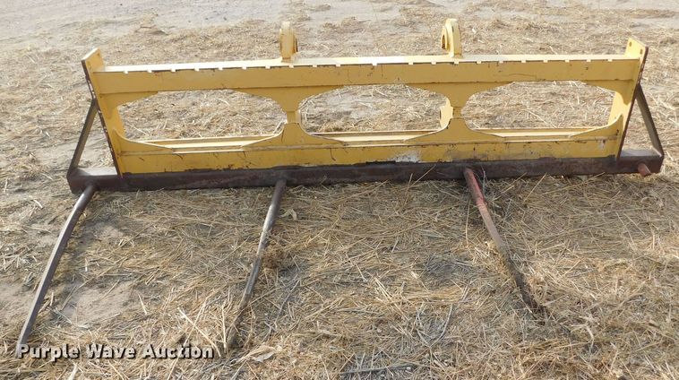 image for item DM2551 44"L bale forks