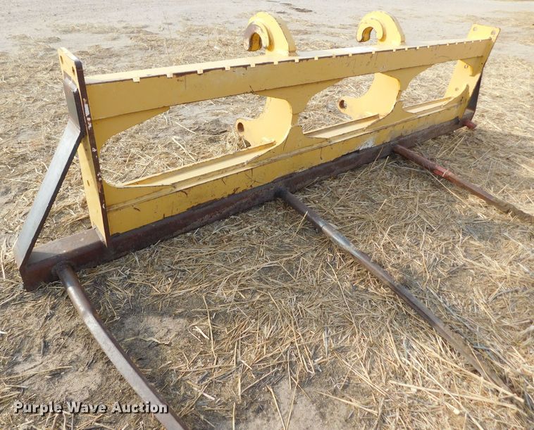 image for item DM2551 44"L bale forks