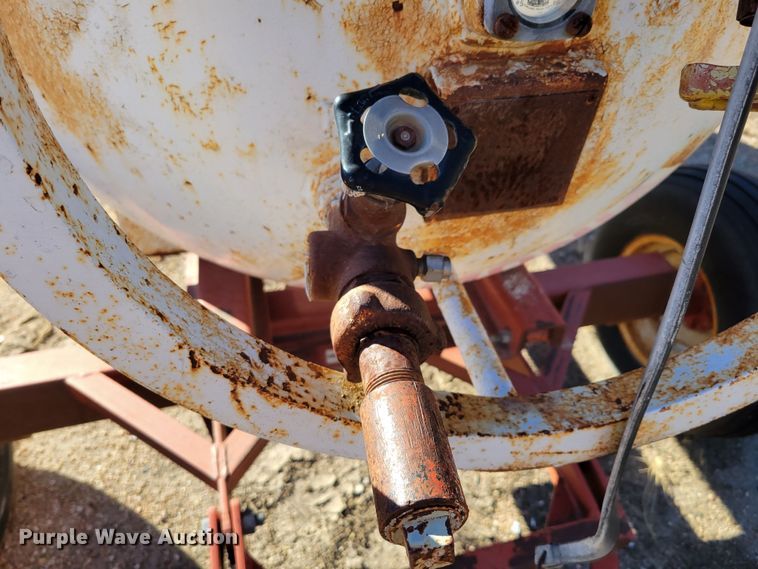 image for item DM8133 NH3 tank