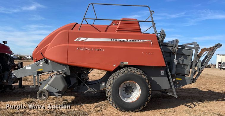 image for item DN4502 2009 Massey Ferguson 2190  large square baler