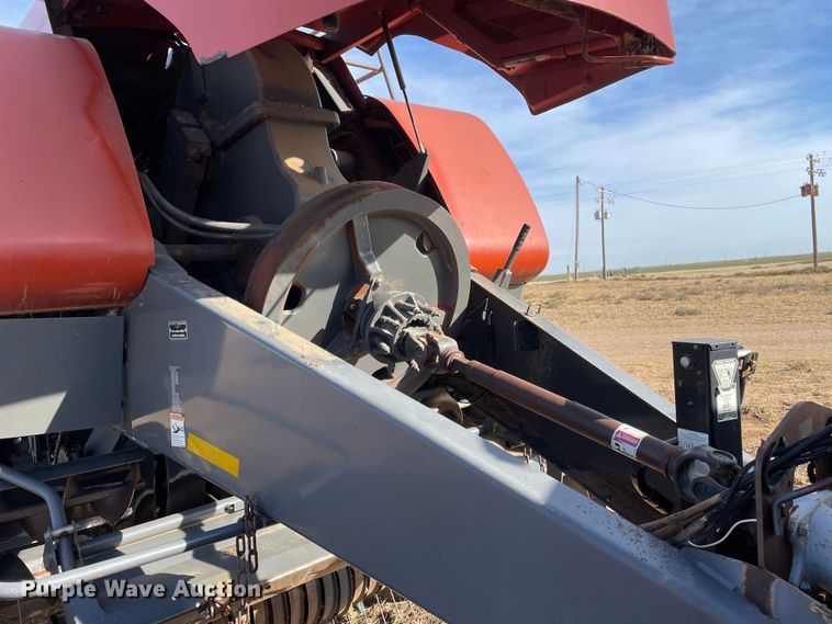 image for item DN4502 2009 Massey Ferguson 2190  large square baler