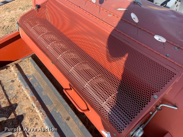 image for item DN4502 2009 Massey Ferguson 2190  large square baler