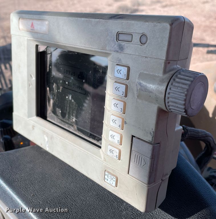 image for item DN4502 2009 Massey Ferguson 2190  large square baler