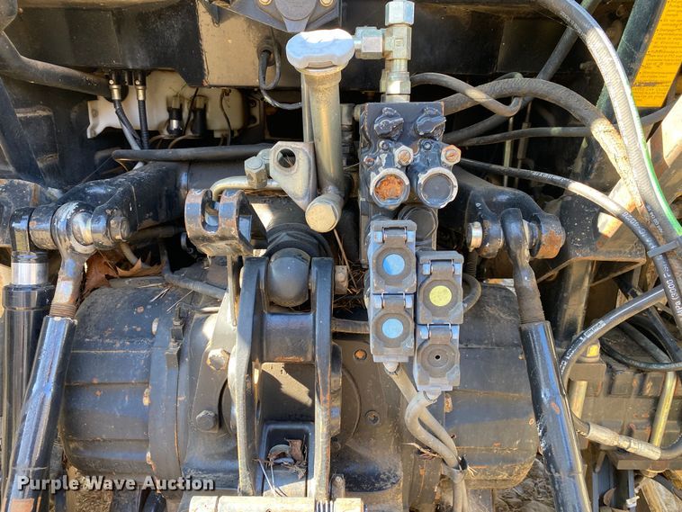 image for item DN8069 New Holland TS100  tractor