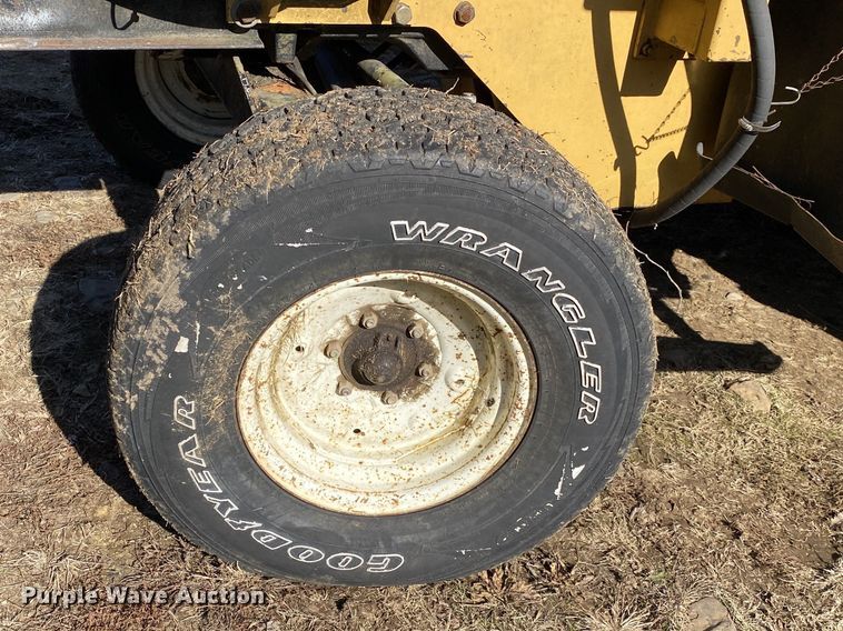 image for item DN8069 New Holland TS100  tractor