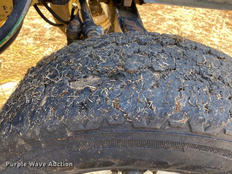 image for item DN8069 New Holland TS100  tractor