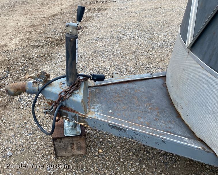 image for item DN8080 Ponderosa  livestock trailer