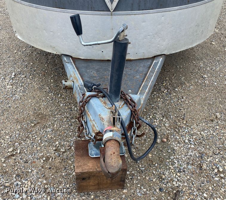 image for item DN8080 Ponderosa  livestock trailer