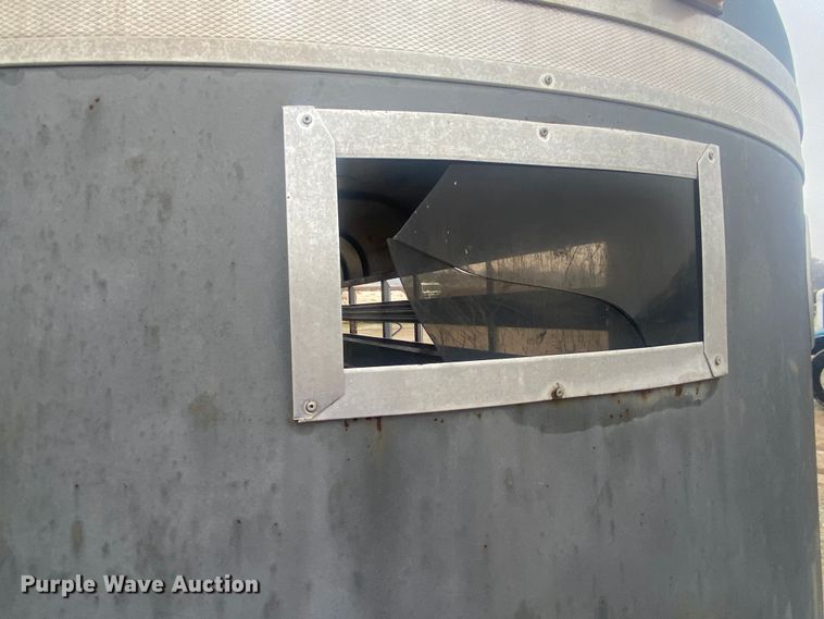 image for item DN8080 Ponderosa  livestock trailer