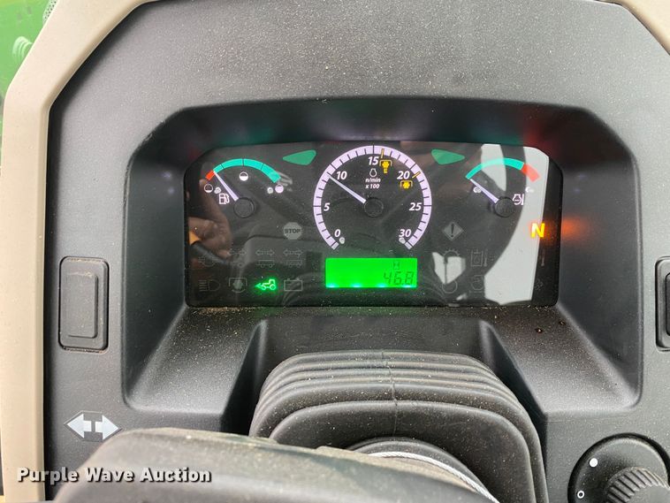 image for item DN8084 2022 John Deere 5065E  MFWD tractor