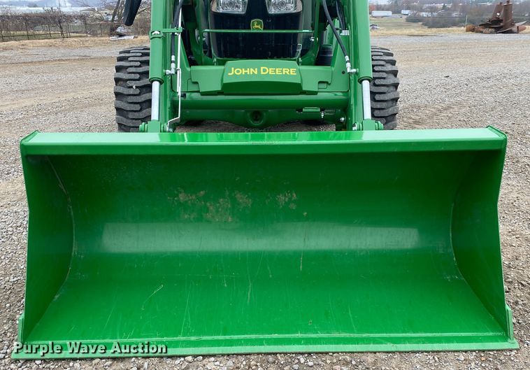 image for item DN8084 2022 John Deere 5065E  MFWD tractor