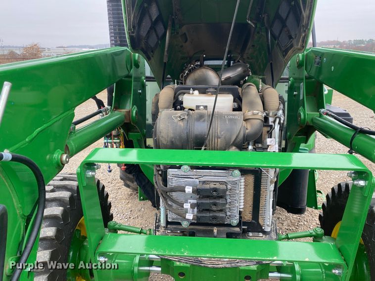 image for item DN8084 2022 John Deere 5065E  MFWD tractor