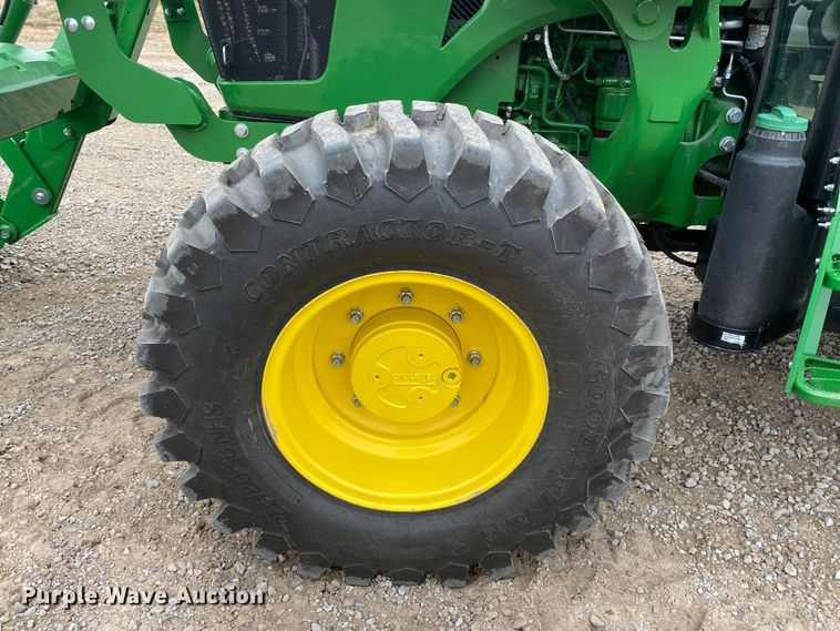 image for item DN8084 2022 John Deere 5065E  MFWD tractor