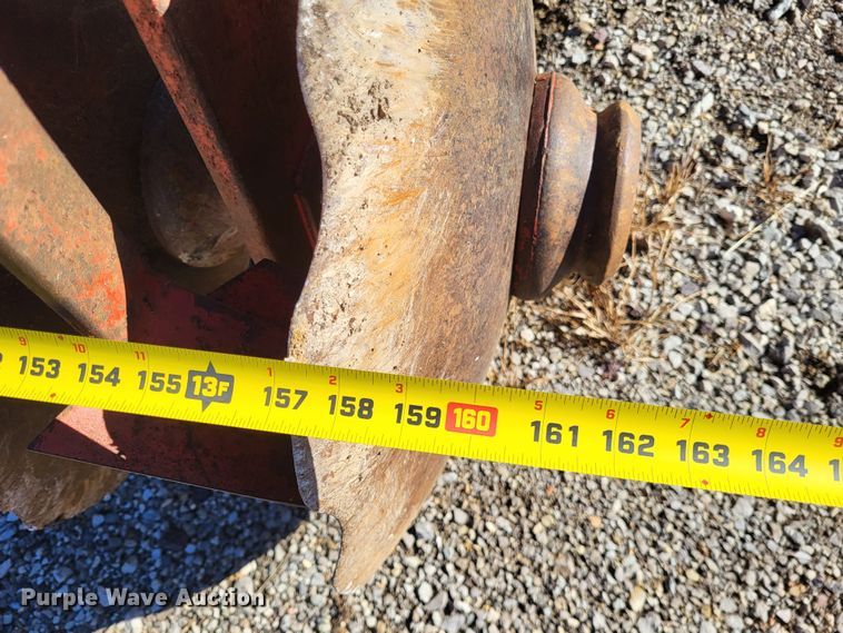 image for item DO3484 Massey Ferguson MF730  off-set disk