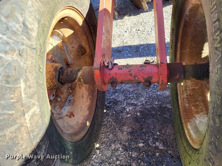 image for item DO3484 Massey Ferguson MF730  off-set disk