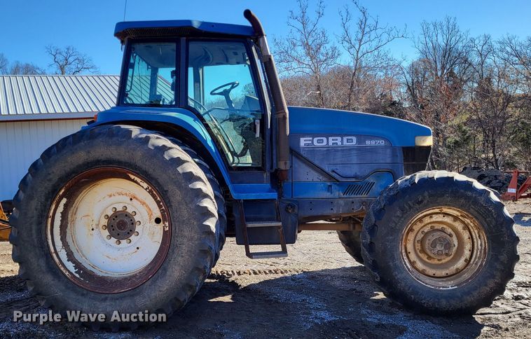image for item DO3485 1995 Ford 8970  MFWD tractor