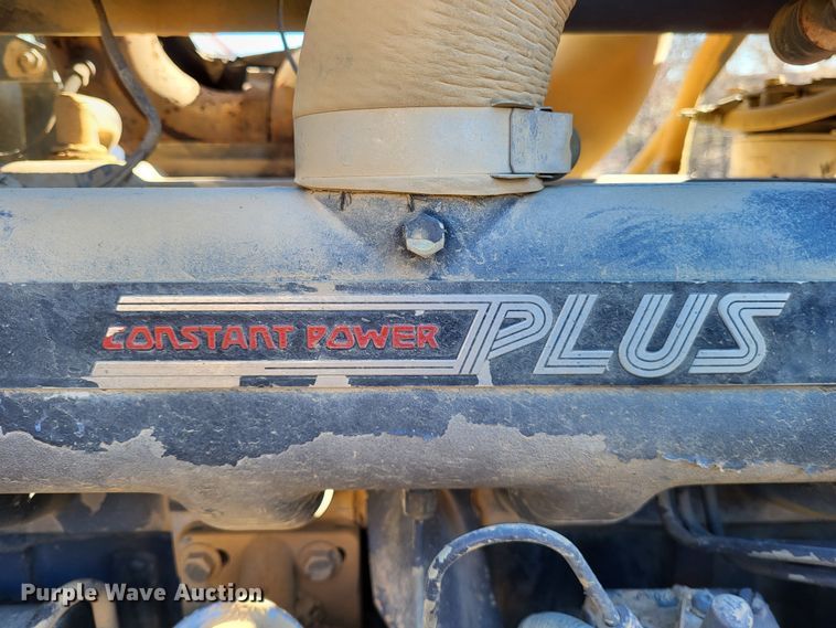 image for item DO3485 1995 Ford 8970  MFWD tractor