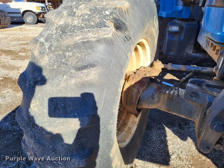 image for item DO3485 1995 Ford 8970  MFWD tractor