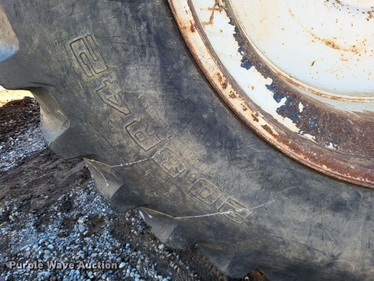 image for item DO3485 1995 Ford 8970  MFWD tractor