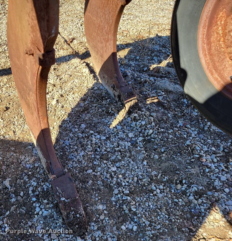 image for item DO3489 V-ripper