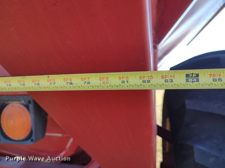 image for item DO3676 Sunflower 8830  grain cart