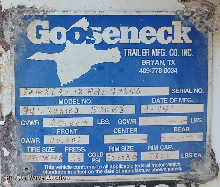 image for item DO3677 1994 Gooseneck  livestock trailer