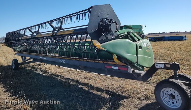 image for item DO3681 2012 John Deere 630F  flex head