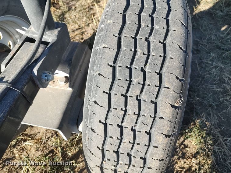 image for item DO3684 2012 Mauer M32  header trailer