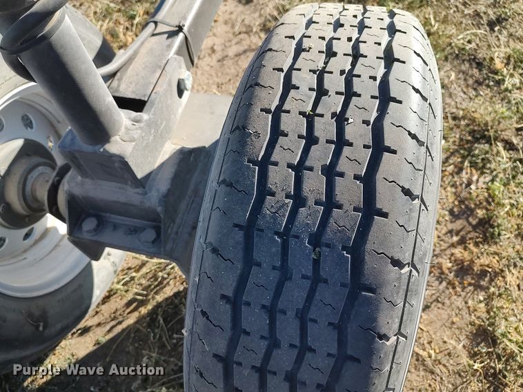 image for item DO3684 2012 Mauer M32  header trailer