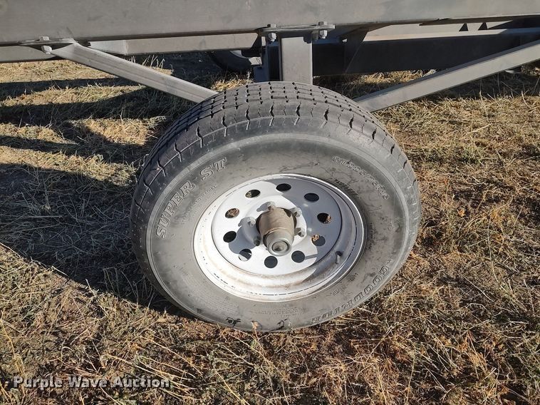 image for item DO3684 2012 Mauer M32  header trailer