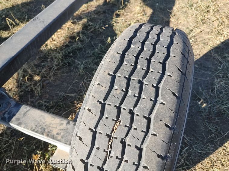 image for item DO3684 2012 Mauer M32  header trailer