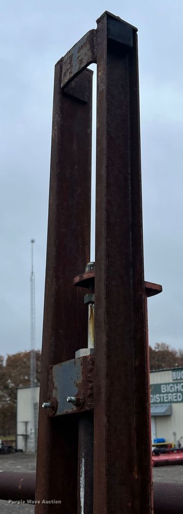 image for item DO8951 WorkSaver HDP-16  post driver