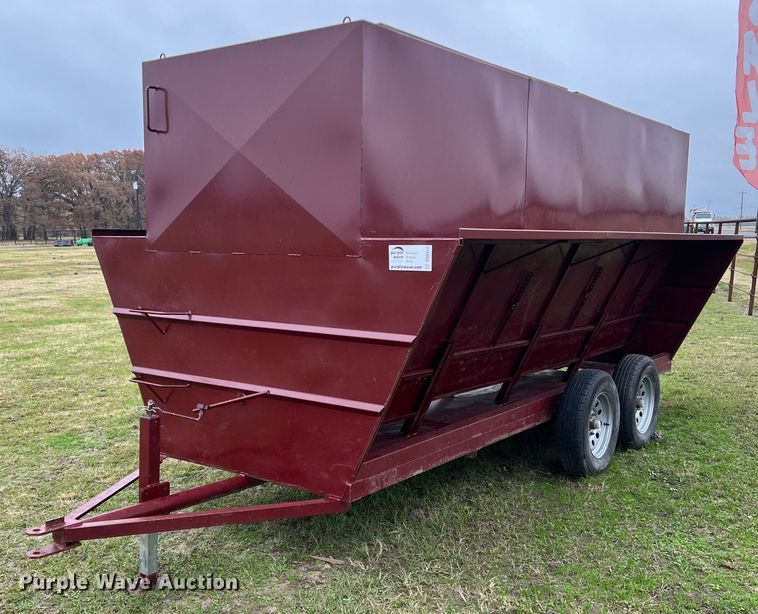 image for item DO8954 Hooten  creep feeder