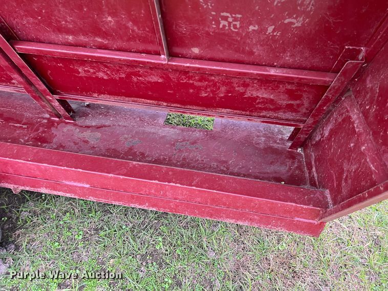 image for item DO8954 Hooten  creep feeder